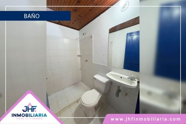 CASA EN ARRIENDO LOS ALCAZARES - Image 5
