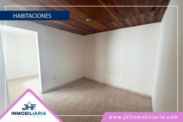 CASA EN LOS SAUCES - Imagen 3