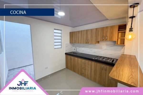 CASA EN LA AURORA - Imagen 2