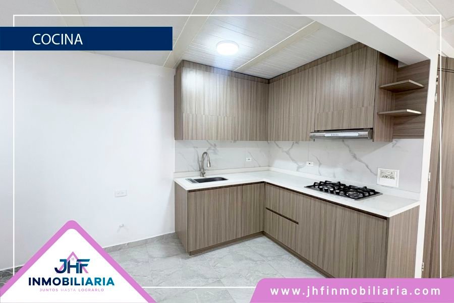 CASA EN EMAUS - Imagen 3