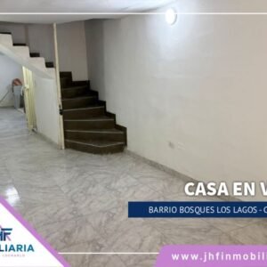 CASA EN EL CONJUNTO BOSQUES LOS LAGOS