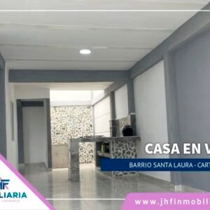 CASA EN SANTA LAURA