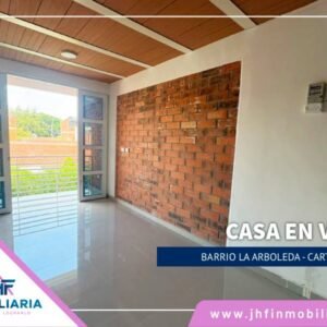 CASA EN LA ARBOLEDA